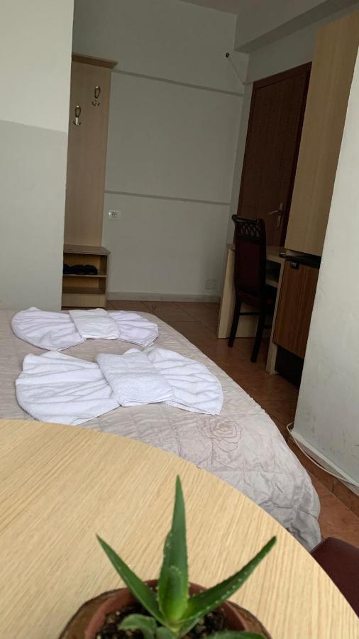 טיראנה Guest House De Rada מראה חיצוני תמונה